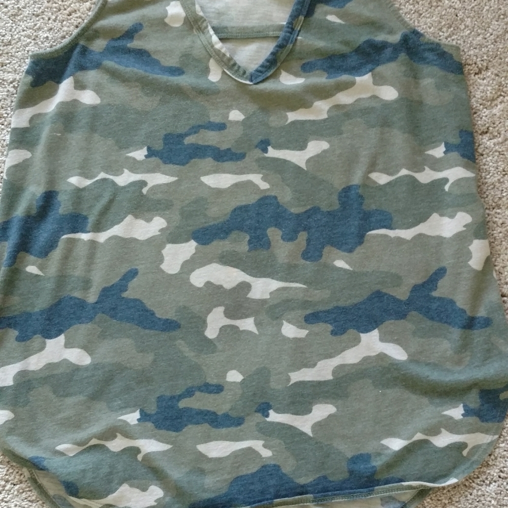EXPRESS CAMO tank top